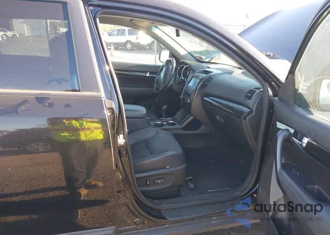 2013 Kia Sorento Ex z USA, uszkodzony, nr VIN 5XYKUDA60DG386636